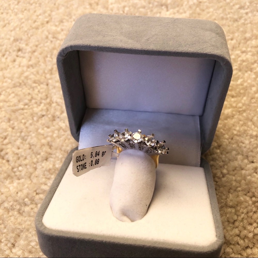 21 K Yellow & white Gold ring